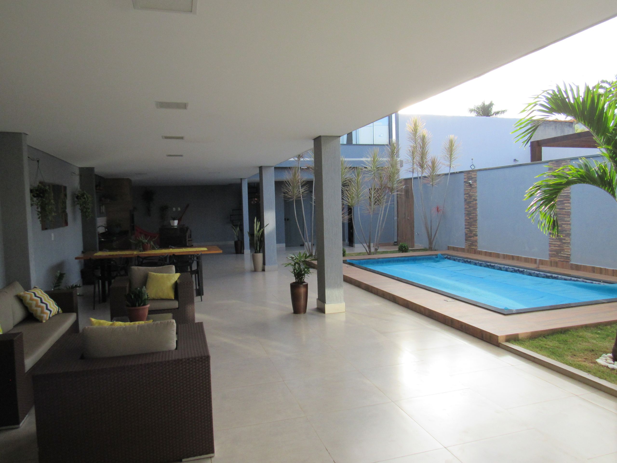 Casa Alto Padrão 04 Suítes